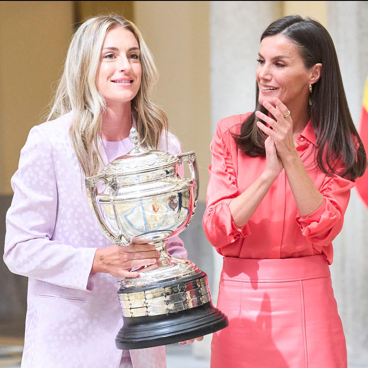 Alexia Putellas y la reina Letizia.