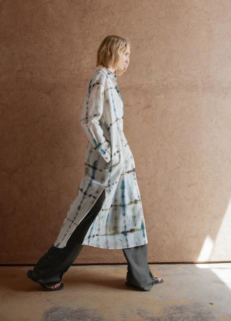 Imagen - Camisa con estampado tie dye de Massimo Dutti (79,95 euros)