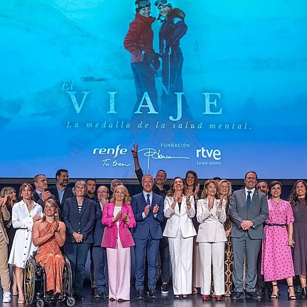 Lola, la hermana de Blanca Fernández Ochoa durante la presentación del documental dedicado a la esquiadora.
