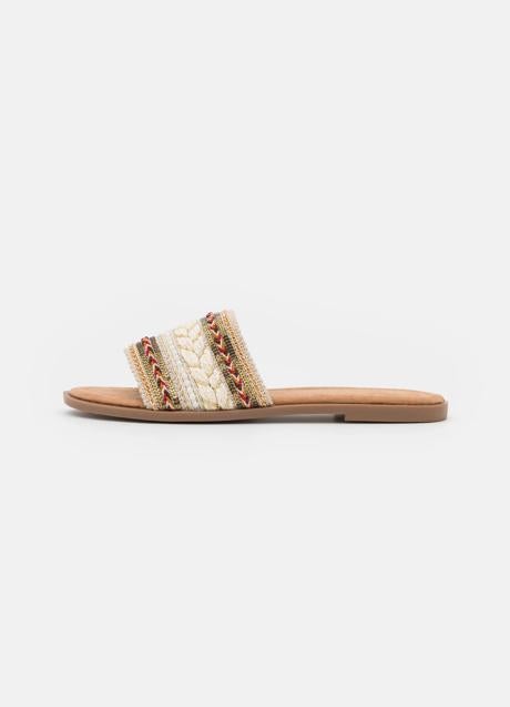 Imagen - Sandalias con flecos de Anna Field, 20,99€.