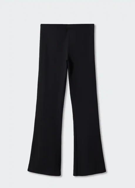 Imagen - Pantalón de traje en color negro de Mango. Foto: Mango.