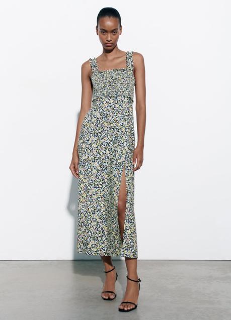 Imagen - Vestido estampado de Zara (29,99 euros)