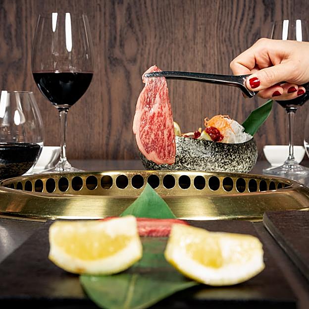 La barbacoa japonesa de Yakiniku Rikyu, situada en el número 15 de Paseo de la Castellana.