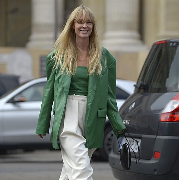 Adiós, pitillos: estos son los pantalones holgados tendencia que arrasan esta temporada