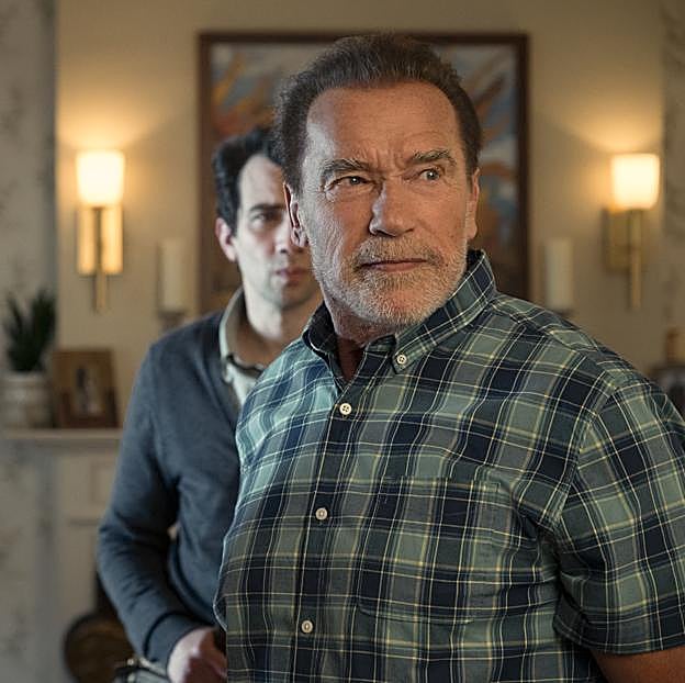 Arnold Schwarzenegge en una imagen de su primera serie como protagonista, fubar.