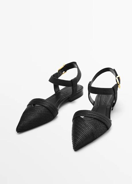 Imagen - Zapatos negros de Massimo Dutti (79,95 euros)