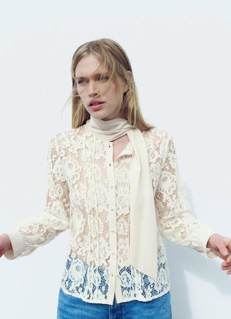 Imagen - Camisa de encaje con lazada