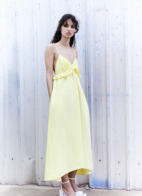 Imagen - Vestido amarillo de Sfera (29,99 euros)