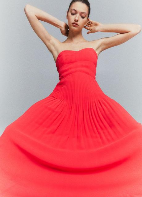 Imagen - Vestido largo de H&M (59,99 euros)