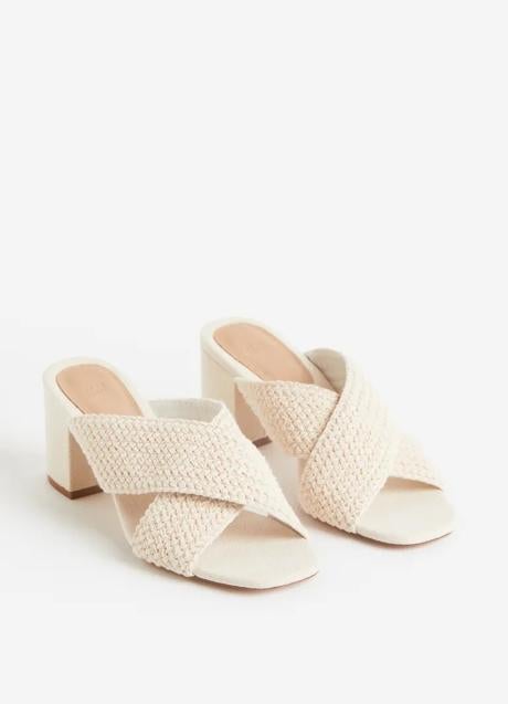 Imagen - Sandalias de punto de H&M (29,99 euros)