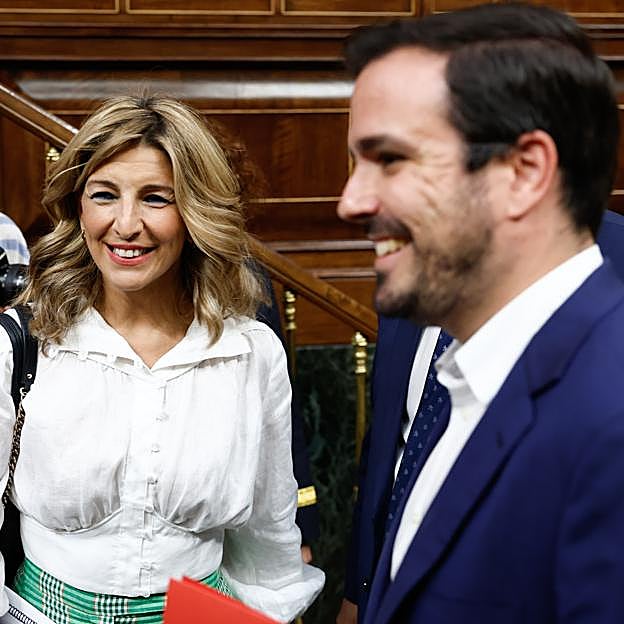 Yolanda Díaz y Alberto Garzón, en el Congreso de los Diputados. 