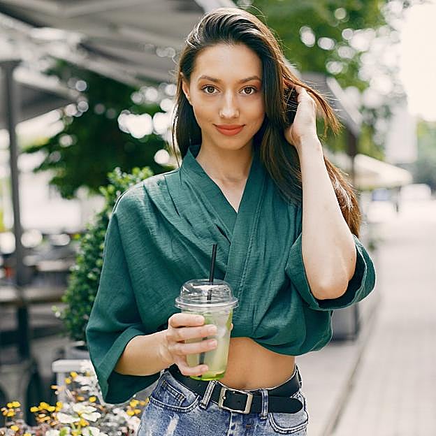 Espirulina, el alga saciante que controla el apetito, te ayuda a hacer dieta y consigue reducir tripa sin esfuerzo