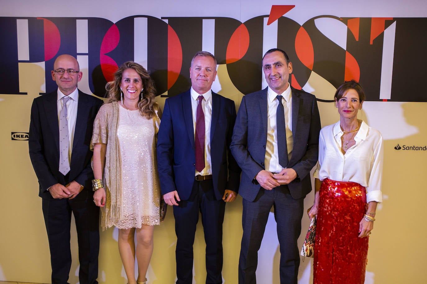 Alberto Fossati, Area manager; Laura Durán, directora ejecutiva de Desarrollo de Negocio y Sostenibilidad; Laurent Tiersen, Country Comercial Manager; Nurettin Acar, CEO y CSO; Laura Ruiz de Galarreta, directora de Comunicación.