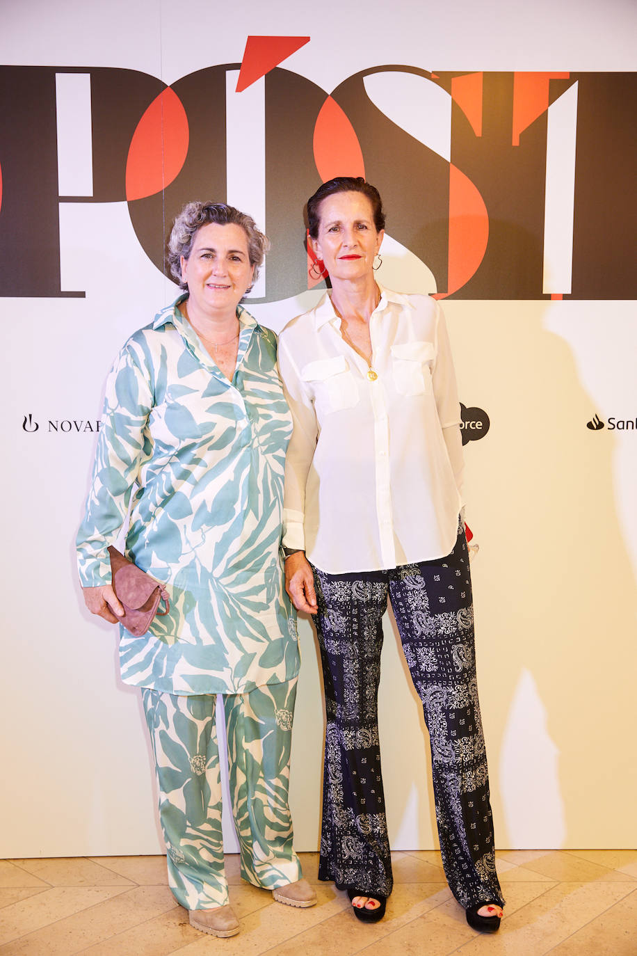 Pepa Muñoz y Mila Nieto.