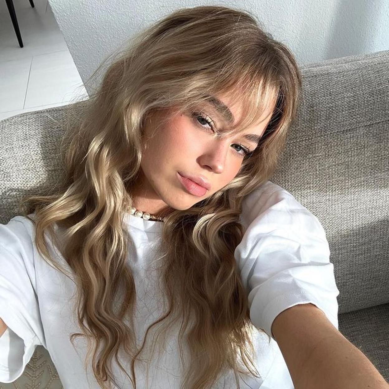 Estos son los champús de pelo graso que mejor funcionan según los dermatólogos.