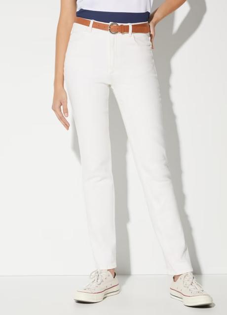 Imagen - Vaquero blanco de Easy Wear, 27,99 euros.