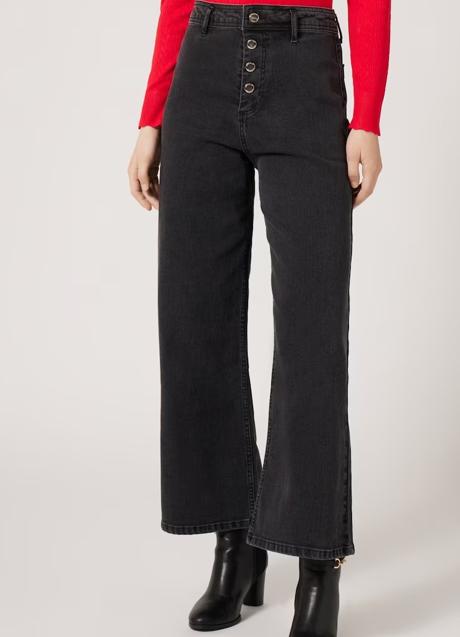 Imagen - Vaqueros negros de Naf Naf, 44,90 euros.