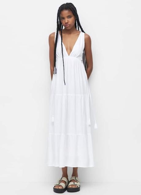 Imagen - Vestido blanco de Pull & Bear (29,99 euros)