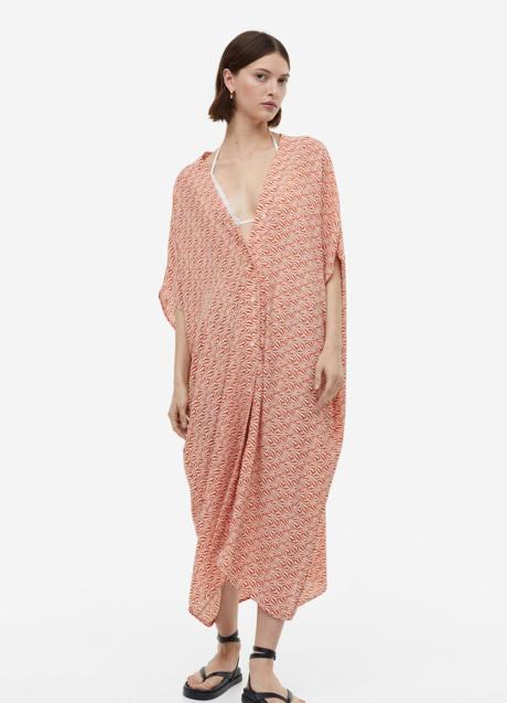 Imagen - Vestido amplio estampado de H&M, 24,99 euros.