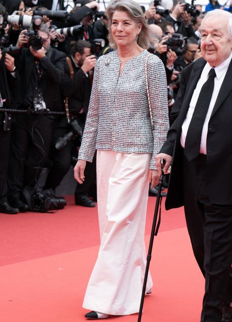 Imagen - Carolina de Mónaco con un look con pantalones blancos en Cannes. / GTRES