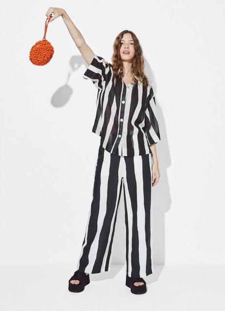 Imagen - Total look con estampado a rayas