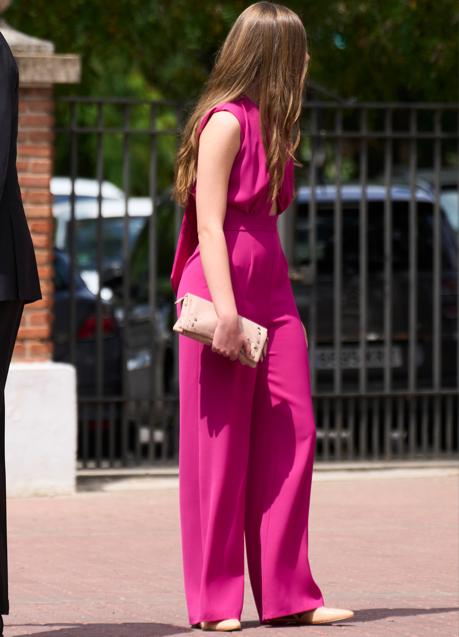 Imagen - La infanta Sofía combinó el mono con bailarinas. / LIMITED PICTURES