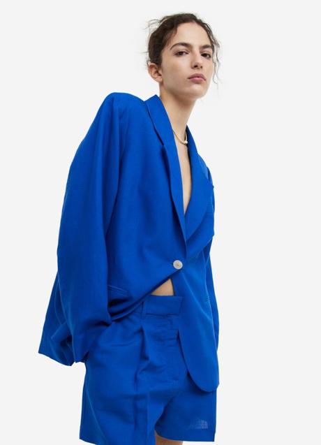 Imagen - Conjunto de sastre de lino de H&M, short 19,99 euros y chaqueta 34,99 euros.