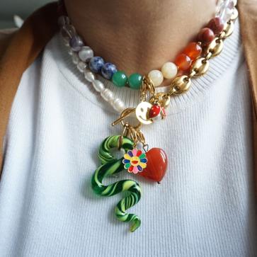 Imagen secundaria 1 - Los collares de Lulàs_Lulàs que arrasan en Instagram.