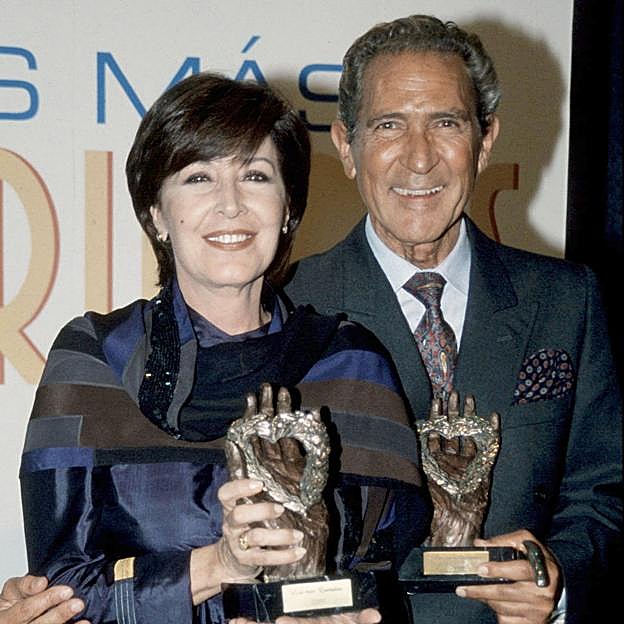 Concha Velasco y Antonio Gala en una imagen de 2001. 