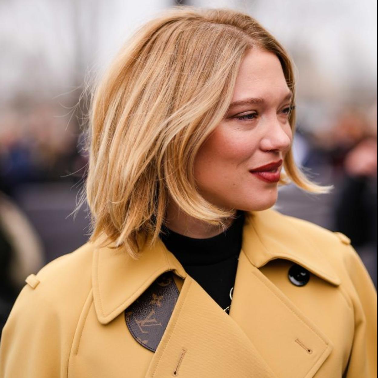 La actriz francesa Léa Seydoux lleva un corte de pelo long bob muy redondeado.