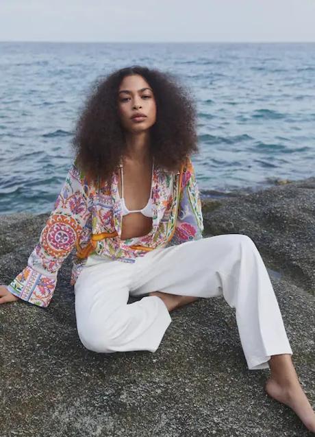 Imagen - Camisa estampada de Mango (39,99 euros)