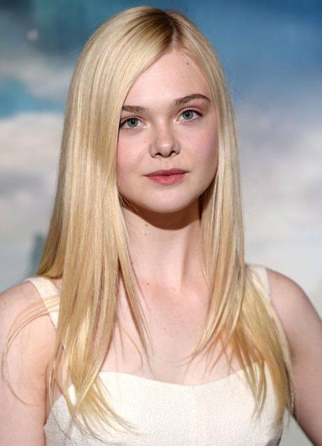 Imagen - Elle Fanning con melena desfilada