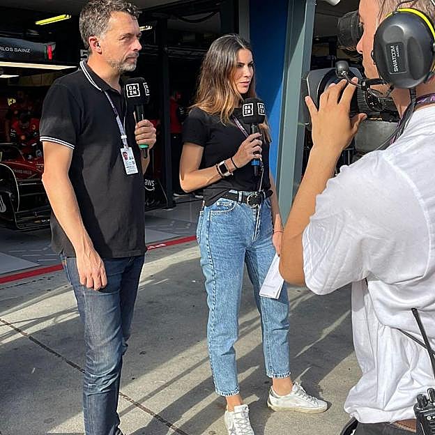 Melissa Jiménez con las zapatillas Golde Goose.