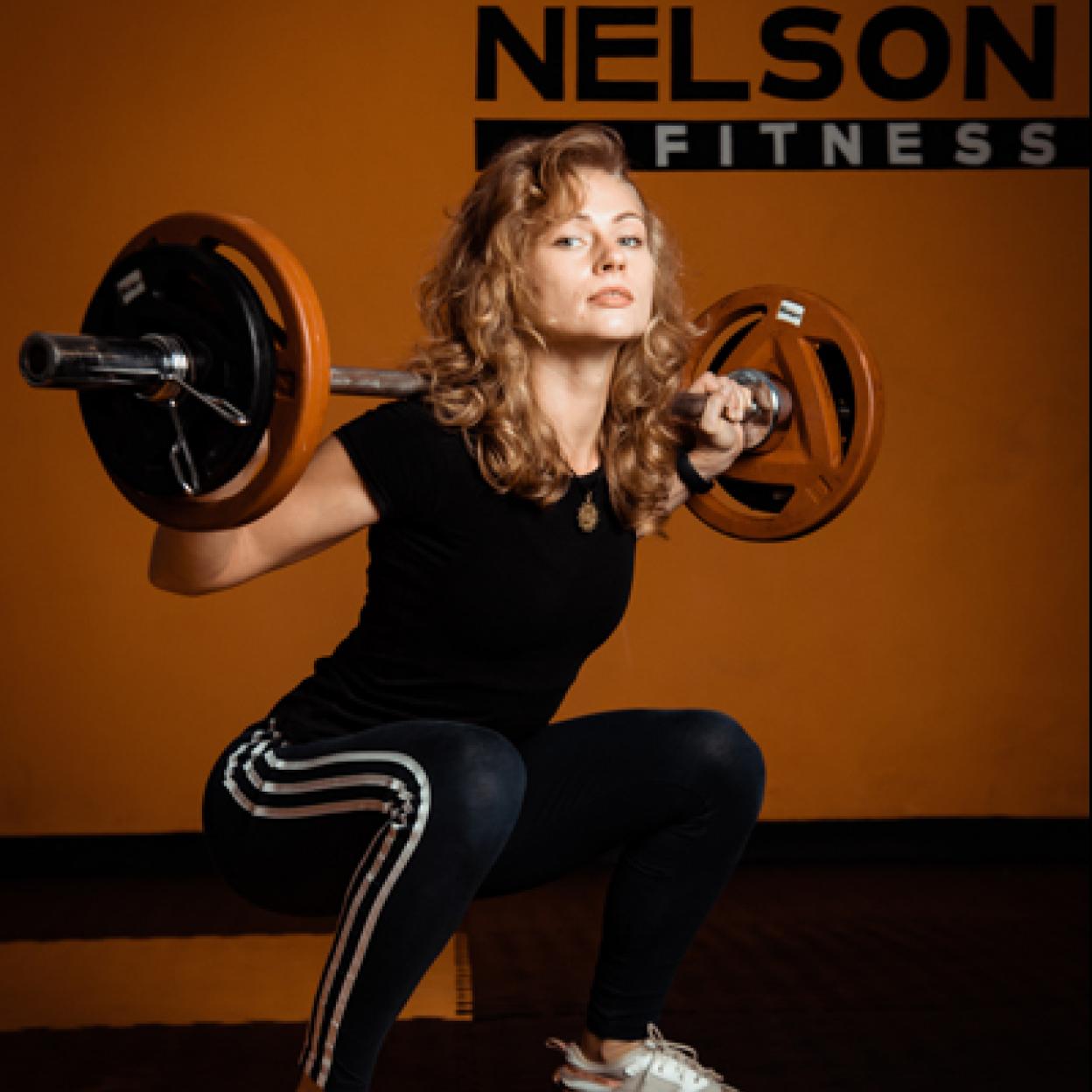 Mujer haciendo sentadillas