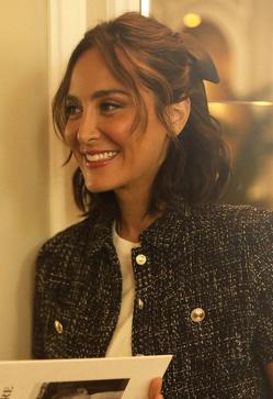 Imagen secundaria 2 - Penélope Cruz, María Fernández-Rubíes y Tamara Falcó con un semirecogido con lazo.