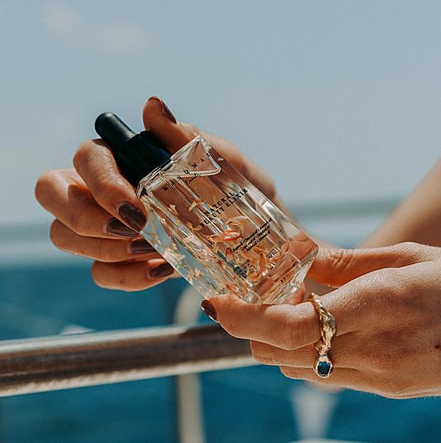 El Natural Beauty Elixir de Masqmai.