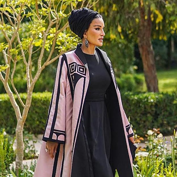 Cómo se ha convertido la jequesa de Catar Moza bint Nasser al-Missned en la mujer más poderosa de Londres (con más propiedades que Carlos III)