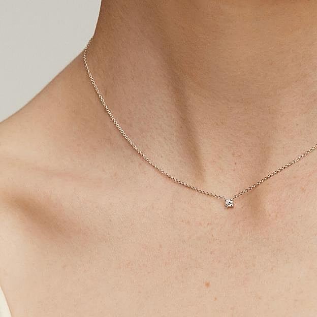 El collar con diamante de Aristocrazy.