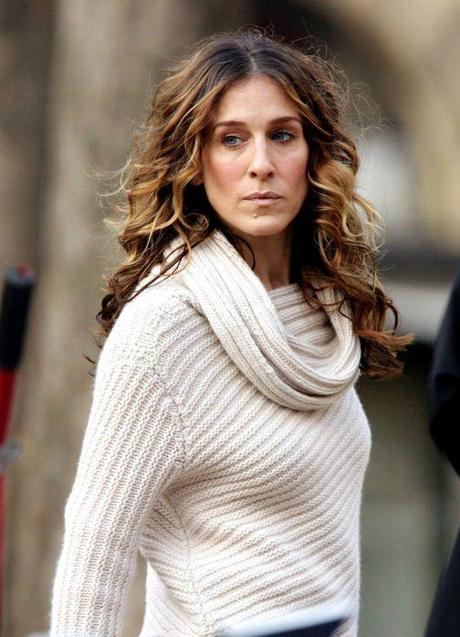 Imagen - Sarah Jessica Parker con peinado para cara alargada rizado