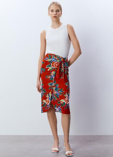 Imagen - Falda pareo de Sfera (13,99 euros)