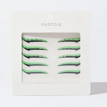 Imagen secundaria 1 - Productos de maquillaje para festival.