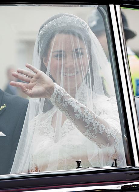 Imagen - Kate Middleron con vestido bordado de flores el día de su boda (2011). Foto: Gtres.