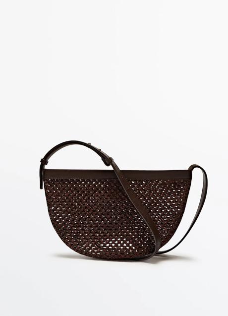 Imagen - Bolso calado de Massimo Dutti (79,99 euros)