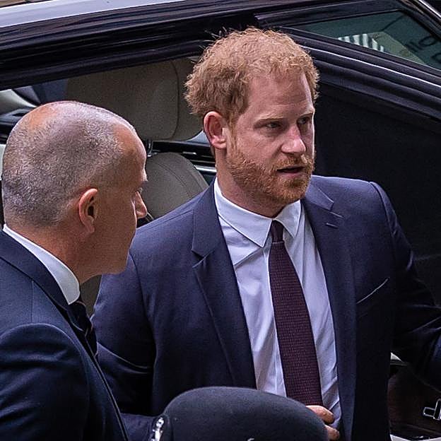El príncipe Harry testifica en el juicio contra el tabloide británico Daily Mail. / 