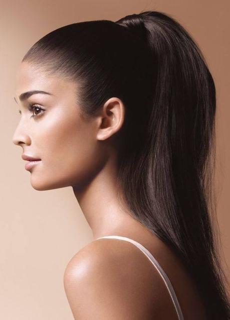 Imagen - Coleta con volumen para pelo liso