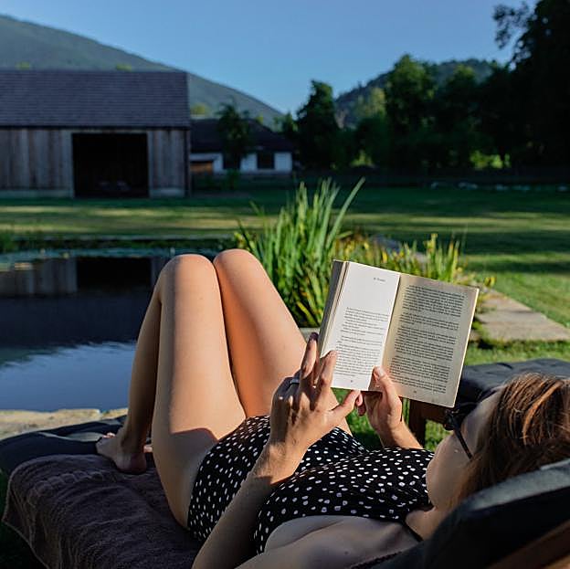 La novela gótica que todo el mundo quiere leer, el nuevo caso de la detective Isabel II y la nueva ficción del autor de Mystic River: los libros recomendados del mes de julio