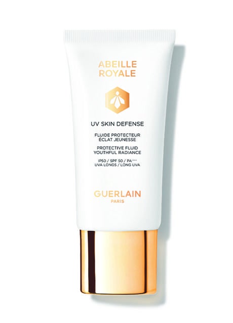 Imagen - Abeille Royale UV Skin Defense SPF 50 de Guerlain (80 €).