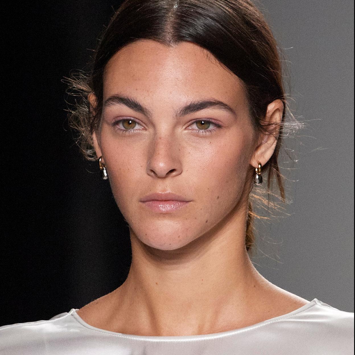 Una modelo en la pasarela.