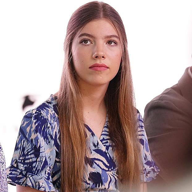 La infanta Sofía aparece en Girona con el vestido veraniego más bonito de esta temporada