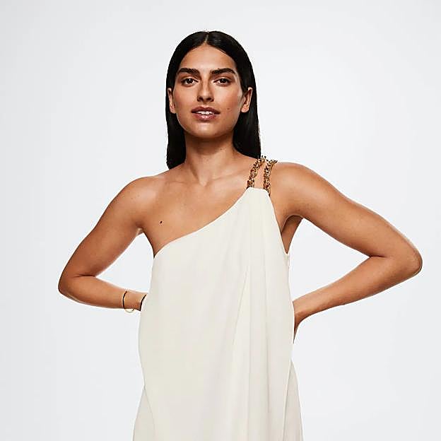 Imagen principal - Vestido asimétrico en blanco de Mango Outlet.